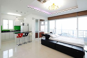 Pohang Sea Shore Pension