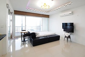 Pohang Sea Shore Pension