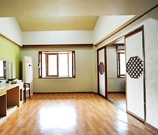 Gurye Little Prince Pension