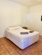 Roey Backpackers & Party Bar