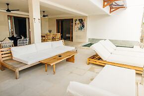 Aqua Nusa - Boutique Lembongan Villas