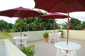 Hanifaru Transit Inn