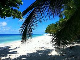 Hanifaru Transit Inn