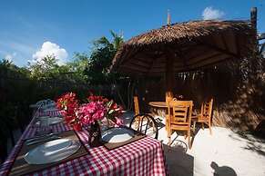 Hanifaru Transit Inn