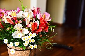 Emirates Luxury Apartments