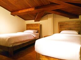 Emirates Luxury Apartments