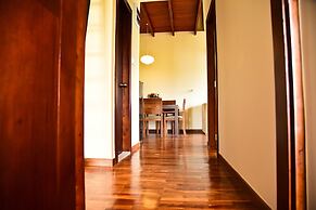 Emirates Luxury Apartments