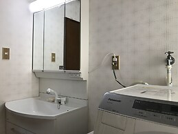 Sayama Aesthetics School