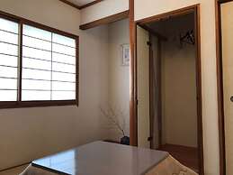 Sayama Aesthetics School