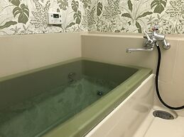 Sayama Aesthetics School