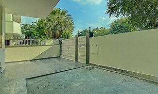 Itsy Hotels Swastika Inn Sector 26