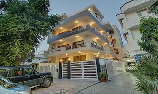 Itsy Hotels Swastika Inn Sector 26