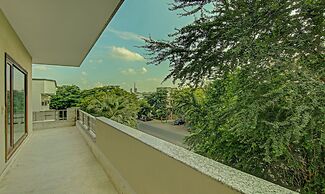 Itsy Hotels Swastika Inn Sector 26