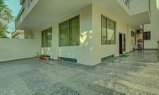 Itsy Hotels Swastika Inn Sector 26