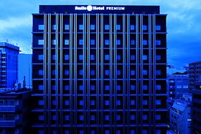 Smile Hotel Premium Osaka Hommachi