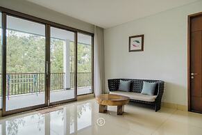 Mentari Hill View 7BR Villa with a Private Pool