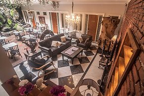 Boutique B21 Malang, Azana Hotels Collection