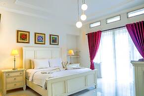 Boutique B21 Malang, Azana Hotels Collection