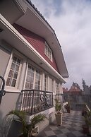 Boutique B21 Malang, Azana Hotels Collection