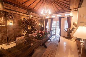 Boutique B21 Malang, Azana Hotels Collection