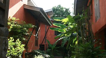 Baannoi Nornmuan Home