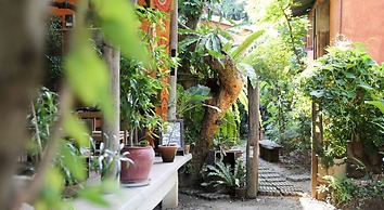 Baannoi Nornmuan Home