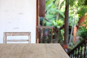 Baannoi Nornmuan Home