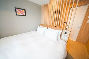 Quintessa Hotel Tokyo Haneda Comic & Books