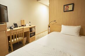 Quintessa Hotel Tokyo Haneda Comic & Books