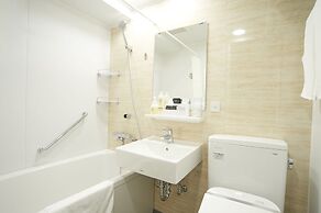 Quintessa Hotel Tokyo Haneda Comic & Books