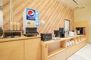 Quintessa Hotel Tokyo Haneda Comic & Books