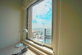 Quintessa Hotel Tokyo Haneda Comic & Books