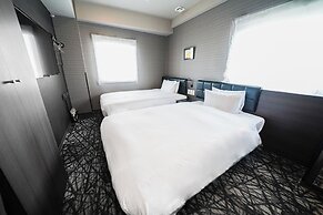 Quintessa Hotel Tokyo Haneda Comic & Books