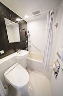 Quintessa Hotel Tokyo Haneda Comic & Books