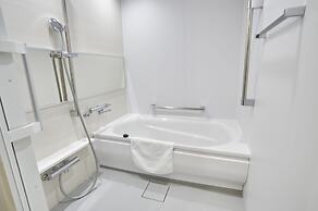 Quintessa Hotel Tokyo Haneda Comic & Books