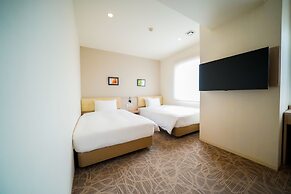 Quintessa Hotel Tokyo Haneda Comic & Books