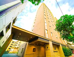 Quintessa Hotel Tokyo Haneda Comic & Books