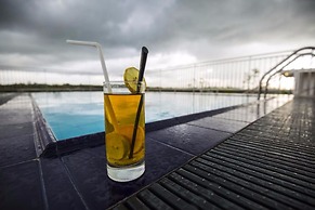 Grand 7 Hotel Kesbewa