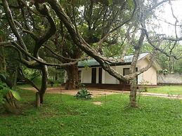 Eighth Wonder Resort