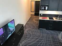 Sky Business Hotel