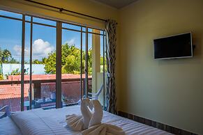 Relax Residence Thoddoo Maldives