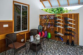 Relax Residence Thoddoo Maldives