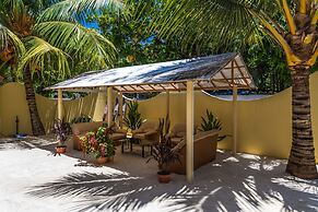 Relax Residence Thoddoo Maldives