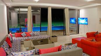 Plage Rouge Luxury Villas