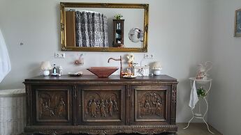 Skálatjörn Guesthouse