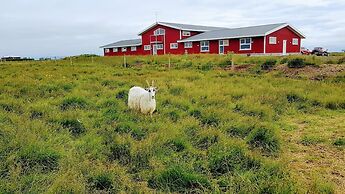 Skálatjörn Guesthouse