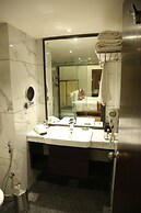 Radisson Lucknow City Center