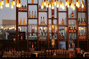 Radisson Lucknow City Center