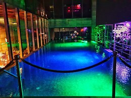 Radisson Lucknow City Center