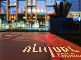 Radisson Lucknow City Center